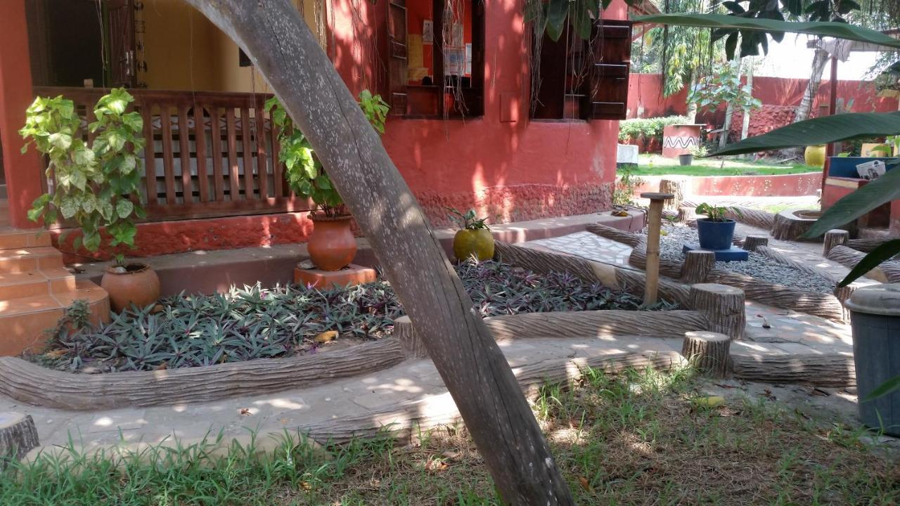 Big Milly'S Backyard Ξενοδοχείο Kokrobite Εξωτερικό φωτογραφία